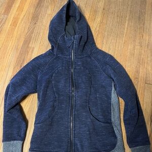 Lululemon scuba hoodie size 8
